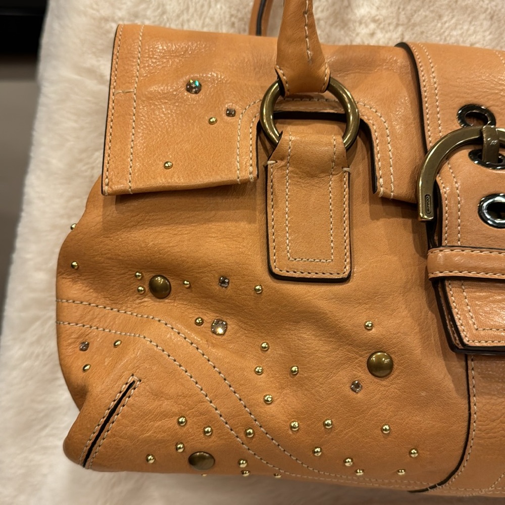 Rare Vintage COACH soho with Swarovski crystals and studs satchel style handbag - Picture 3 of 14